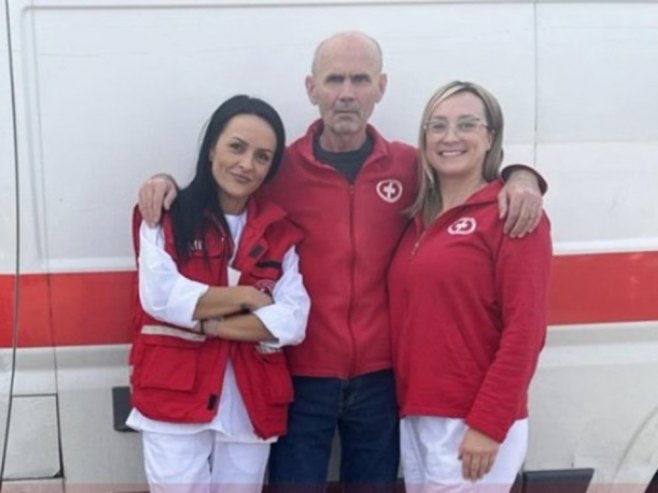 Херојска реакција екипе Хитне помоћи из Котор Вароша: Беба рођена у санитету