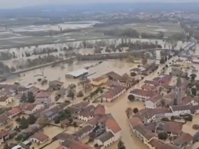 Велико невријеме погодило Италију и Словенију; Одрон срушио троспратницу, двије особе нестале (ВИДЕО)
