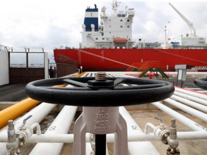 Цијене нафте пале након што је прорадила руска лука Новоросијск