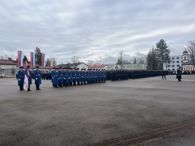 У Центру за обуку у Залужанима свечана промоција кадета (ВИДЕО)