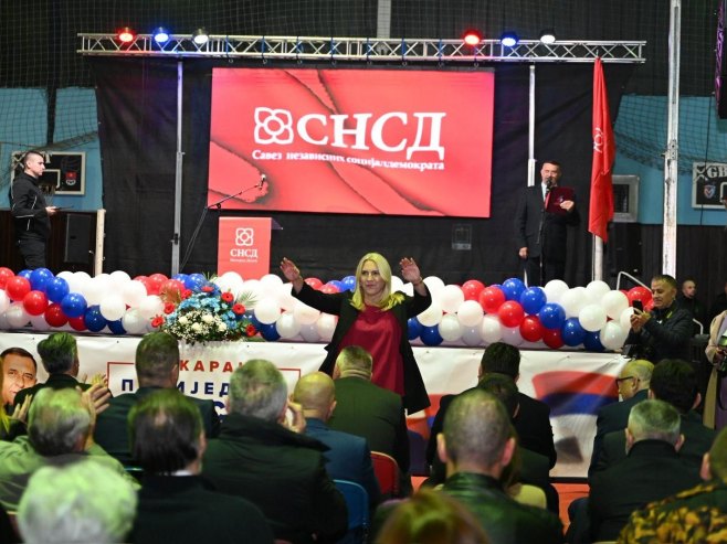 Жељка Цвијановић у Приједору (фото: banjaluka.net/aleksandarstupar Жељка Цвијановић у Приједору (фото: banjaluka.net/aleksandarstupar -