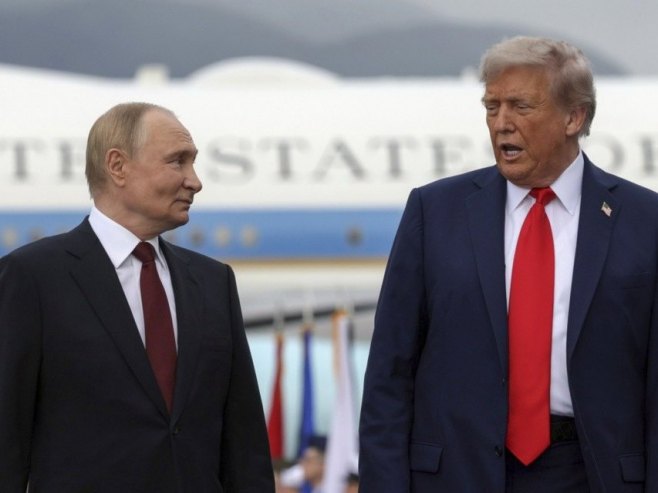 Телефонски разговор Путина и Трампа могуће одмах организовати