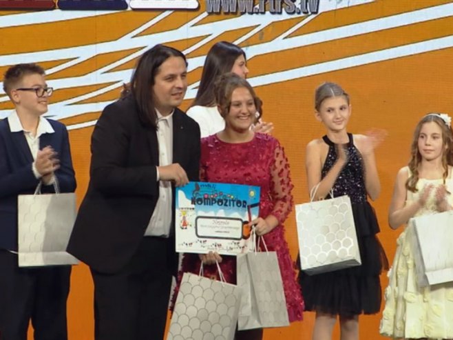 Тамара Сабљић са пјесмом "Нека увијек, али увијек влада мир" побједница "Малог композитора"