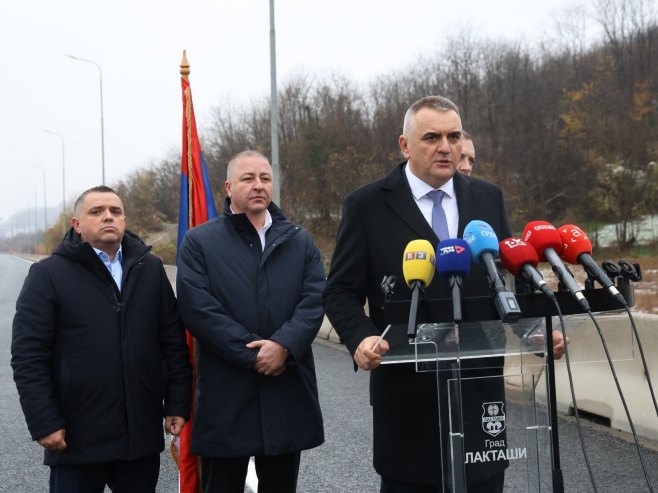 Саво Минић (ZIPAPHOTO/Borislav Zdrinja )