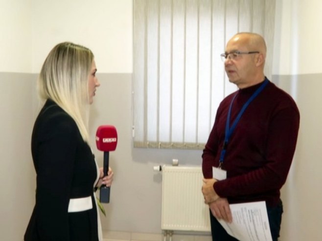 Палексић: Гласање у Добоју почело на вријеме, избори теку без већих проблема