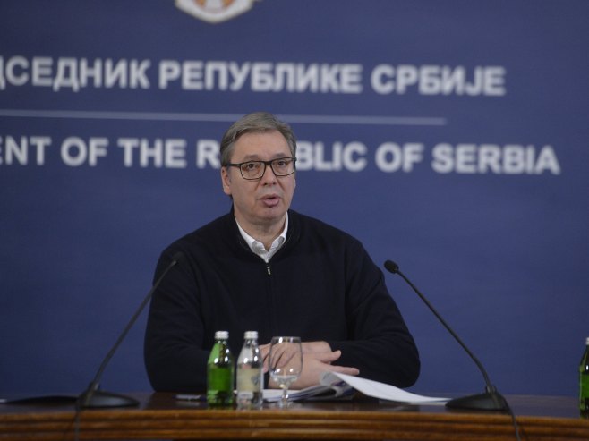 Вучић: Рафинерија у нижем нивоу рада, четири дана до потпуно обуставе (ВИДЕО) Вучић: Рафинерија у нижем нивоу рада, четири дана до потпуно обуставе (ВИДЕО)