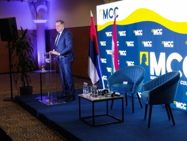 Предавање Милорада Додика (Фото: РТРС)