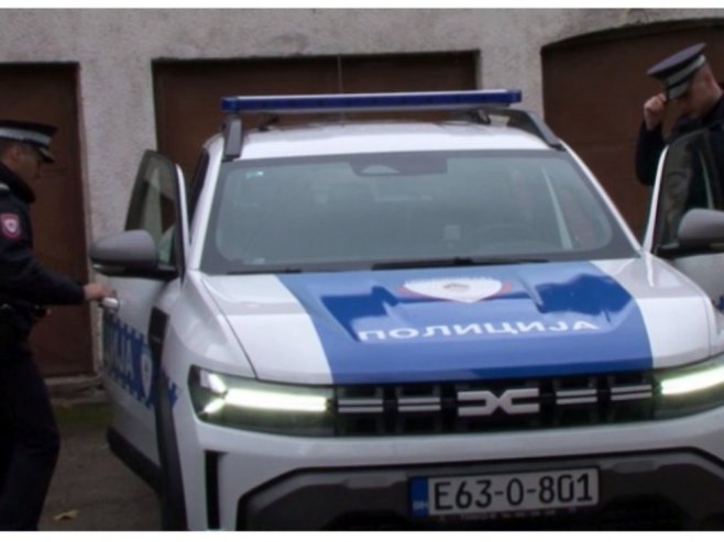 Братунац: Припадници МУП-а Српске брзом интервенцијом спасили живот човјеку у саобраћајној несрећи