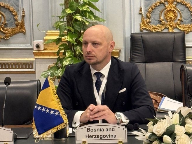 Петковић у Каиру на Форуму и Самиту предсједника ПСУзМ