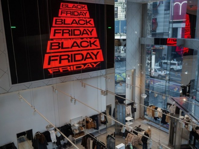 У Хрватској грађани потрошили 106,8 милиона евра на "црни петак"