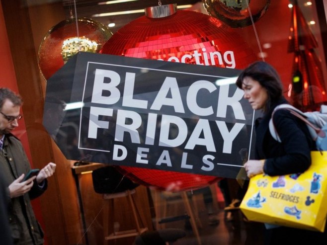 Колико су Американци потрошили на "црни петак"?