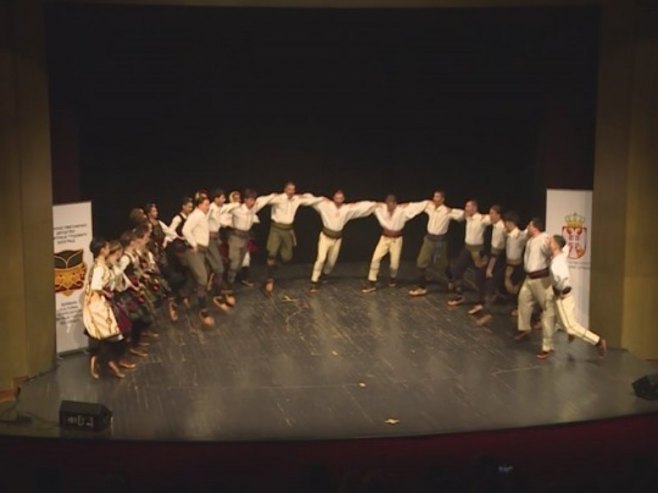 У оквиру манифестације "Дани Србије у Републици Српској", пред приједорском публиком игре из Србије