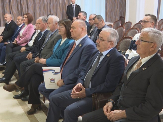 Минић - консултације о буџету (Фото: РТРС)