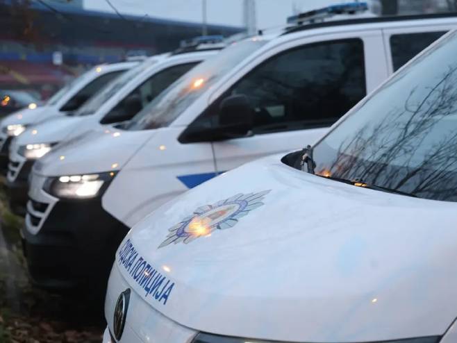 Презентовано 13 нових возила, донација вриједна 1,3 милиона KM