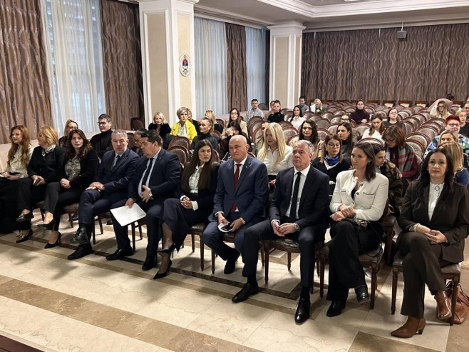 Стевандић: Наредне године планирано тестирање средњошколаца на наркотике