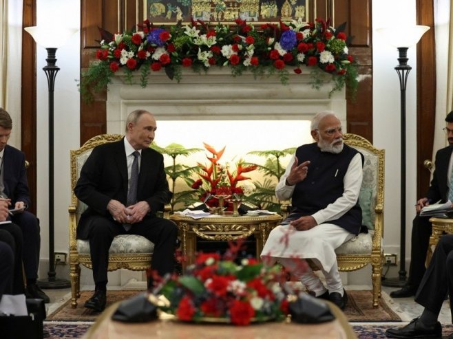 Путин и Моди потписали пакет споразума, међу њима и о изградњи заједничке фабрике за производњу лијека против рака (ВИДЕО)