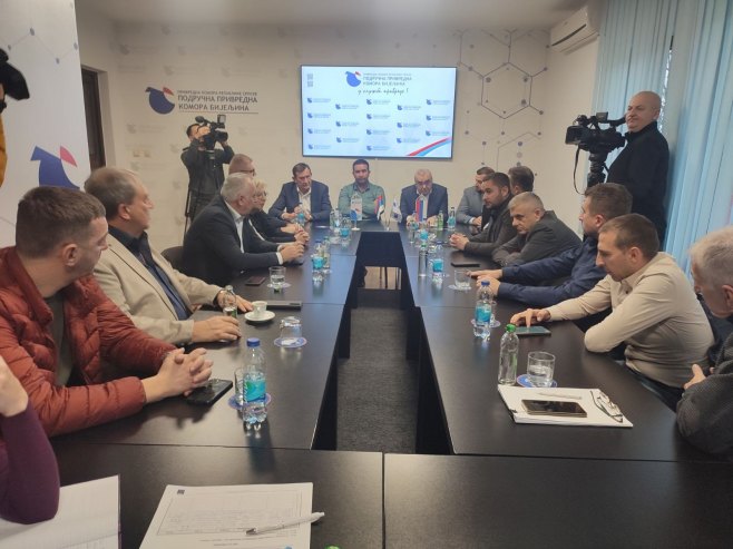 Стевановић и Митровић о изградњи брзе цесте Бијељина-Зворник