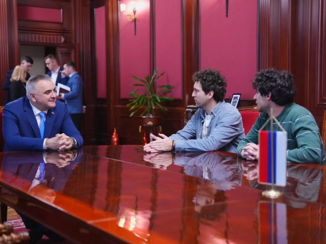 Минић: Студенти покретачи хуманитарне акције заслужују пуну подршку