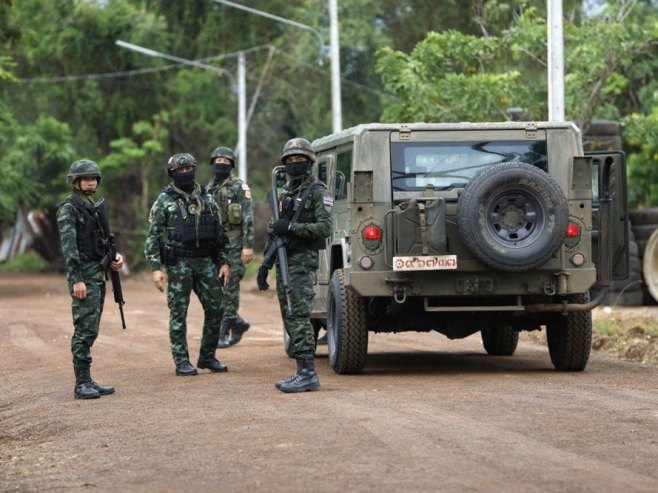 Тајланд извео ваздушне ударе дуж спорне границе са Камбоџом