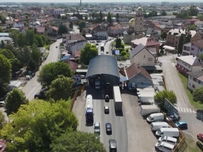 На граничним прелазима распоређени припадници Фронтекса, а стижу и у идућој години