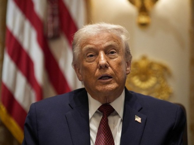 Трамп: Изрицање казне Иксу не може да се оправда Трамп: Изрицање казне Иксу не може да се оправда