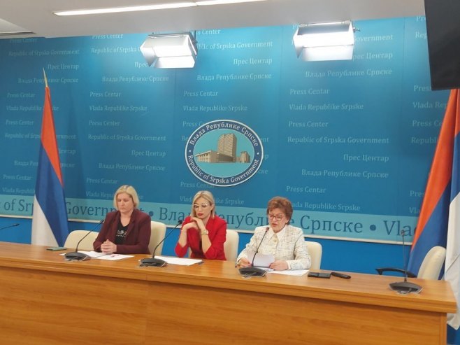 Влада Српске усвојила приједлог буџета у износу од 7,4 милијарди КМ Влада Српске усвојила приједлог буџета у износу од 7,4 милијарди КМ