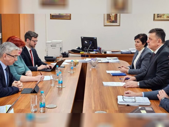 УИО: Прикупљено 11,6 милијарди KM, пређен прошлогодишњи износ