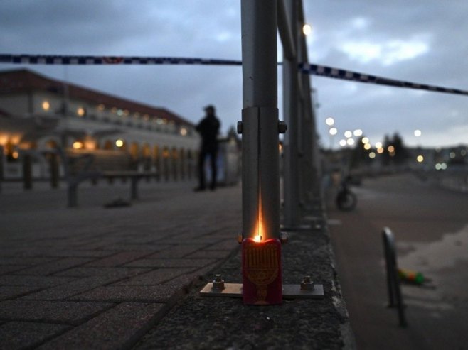 Број погинулих у нападу у Сиднеју порастао на 16, укључујући једно дијете