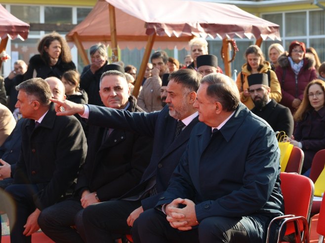 Додик на отварању вртића у Дервенти (ФОТО)