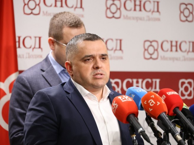 Бојић: Ово нема нити у једној земљи; ЦИК најбоље реагује на притисак опозиције (ВИДЕО)