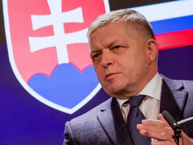Словачки премијер Фицо: Позван сам на састанак са Трампом у САД