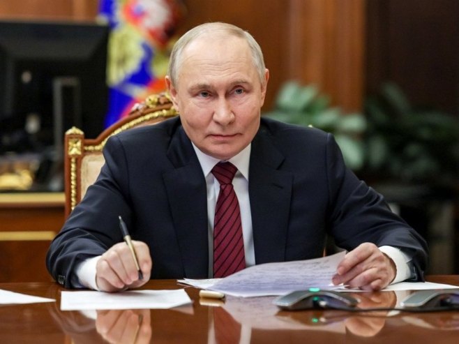 До сада 1,6 милиона упита: Кремљ открио како до Путина стижу питања грађана за "Директну линију"