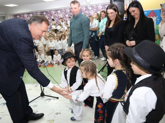 Мркоњић Град: Отворене нове просторије вртића "Миља Ђукановић"; Додик: Дјеца да имају смјештај у вртићима и да буде бесплатно (ФОТО)