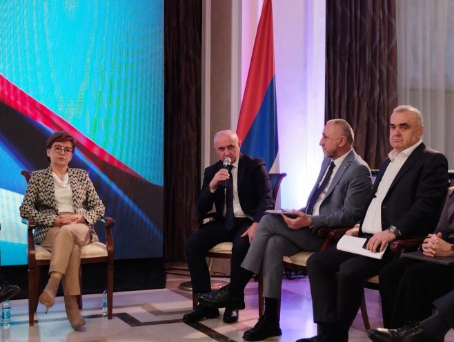 Ђокић: Испуњени услови за пренос концесије у Угљевику (ВИДЕО)