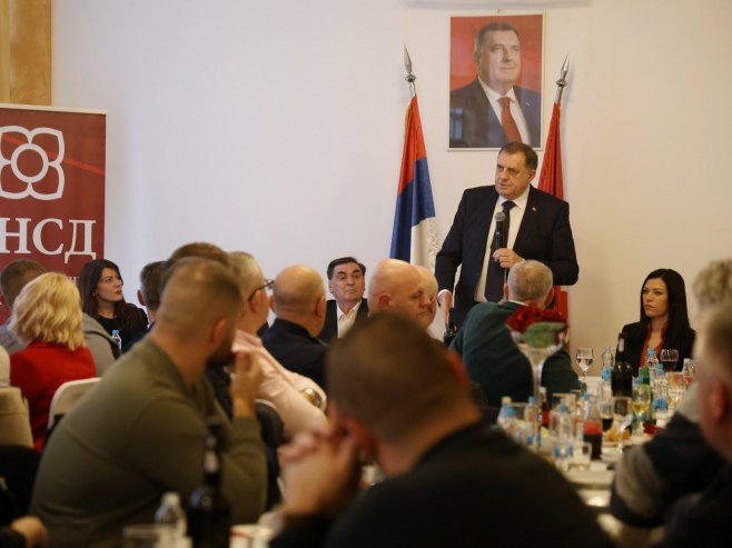 Милорад Додик Милорад Додик - Фото: ZIPAPHOTO/Borislav Zdrinja