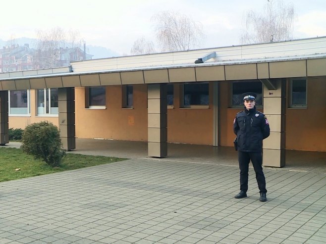 Погледајте у којим школама у Српској су завршени противдиверзиони прегледи