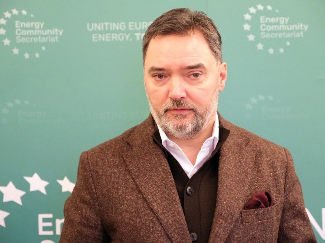 Кошарац: Апсолутно неприхватљива најава ЕУ о забрани руског гаса до 2028.
