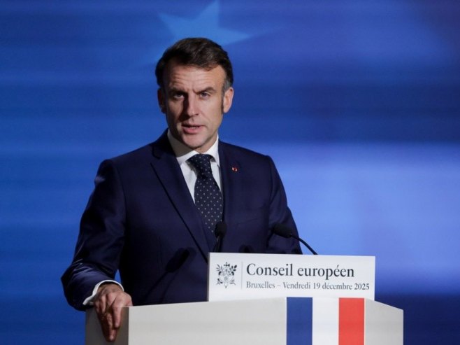Фигаро: Макрон рекао да је спреман да поново разговара са Владимиром Путином