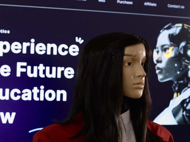 Јапанка се "удала" за ChatGPT лик са вјештачком интелигенцијом