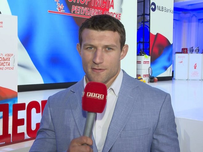 Немања Мајдов подржао акцију "С љубављу храбрим срцима" (ВИДЕО)