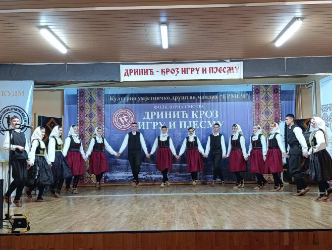 Одржана традиционална манифестација "Дринић кроз игру и пјесму"