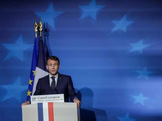 Замрзнута руска имовина поново створила тензије: "Макрон издао Мерца"