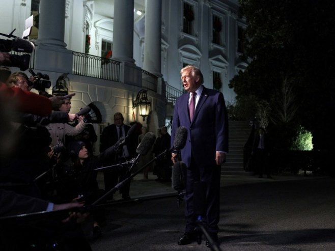 Доналд Трамп (фото: EPA/WILL OLIVER) Доналд Трамп (фото: EPA/WILL OLIVER) -