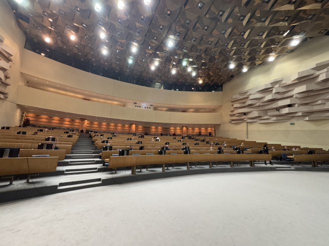 Почела сједница, на дневном реду Приједлози закона о суду и ВСТС-у