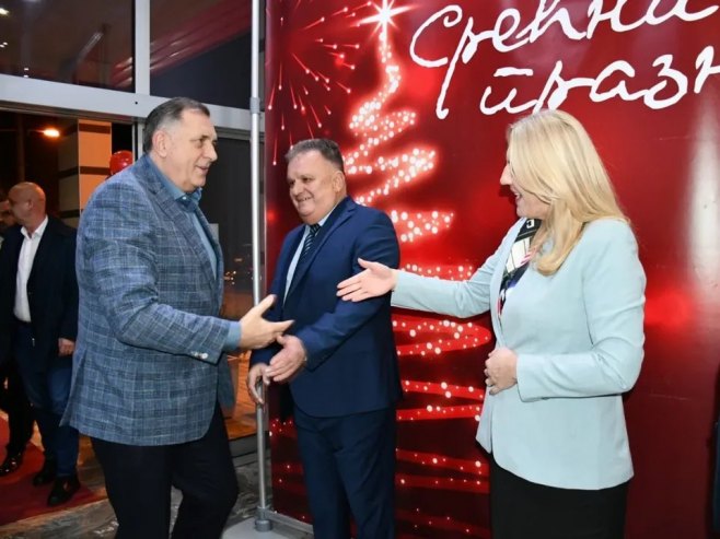 Додик: Водимо одговорну политику и имамо подршку народа