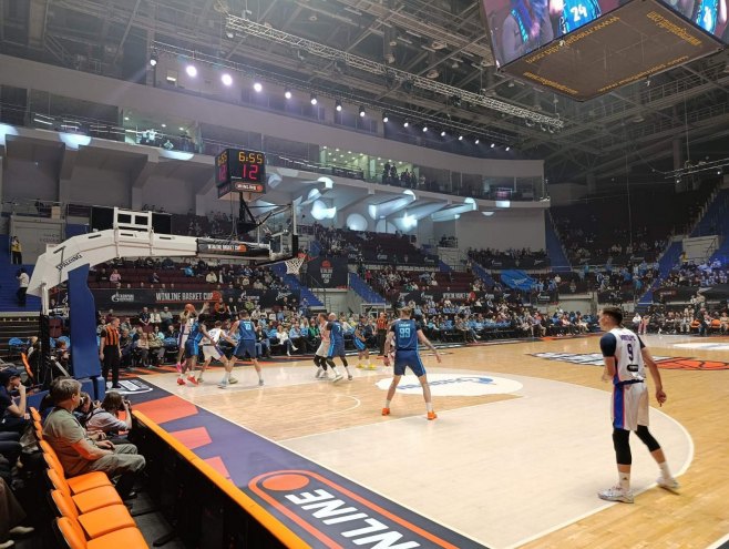 Игокеа поражена од Зенита у Санкт Петербургу; Заставе Русије и Српске на трибинама (ФОТО/ВИДЕО)