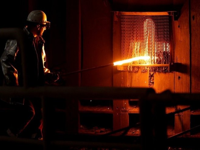 Пад глобалне производње челика у новембру