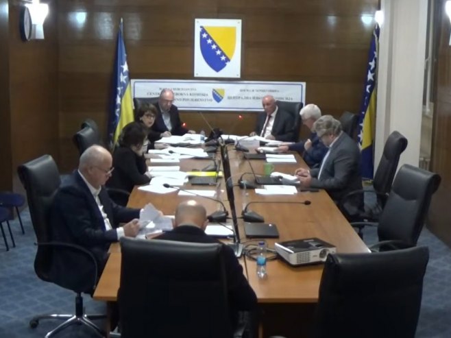 ЦИК донио одлуку о поништавању избора за предсједника Српске на 136 бирачких мјеста у 17 општина и градова (ВИДЕО)