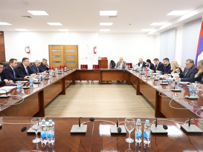 УЖИВО - Конференција за новинаре након састанка владајуће коалиције