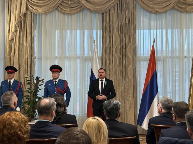 Калабухов уручио одликовање Будимиру